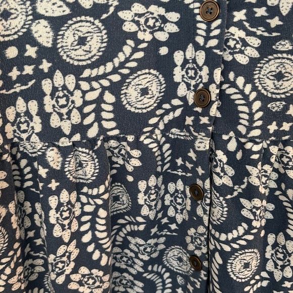 LuLaRoe blue/white print Heidi Baby doll dress - Button-Down - small- pockets - Picture 3 of 4